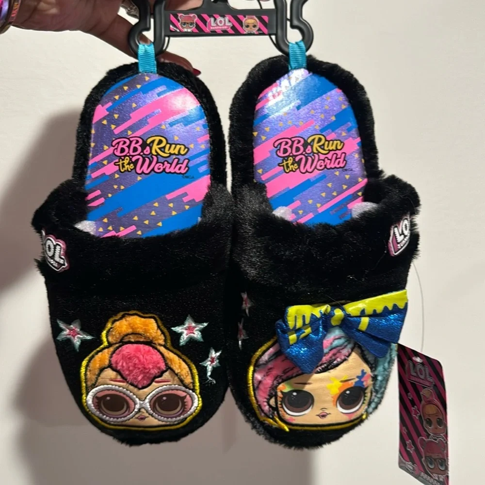 GIRLS LOL SURPRISE SLIPPERS